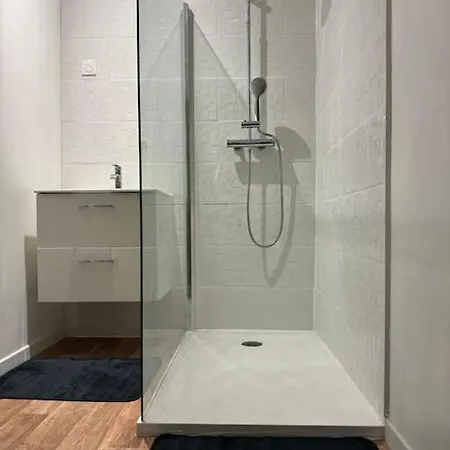 Apartment L'ombrage La Couronne (Charente)